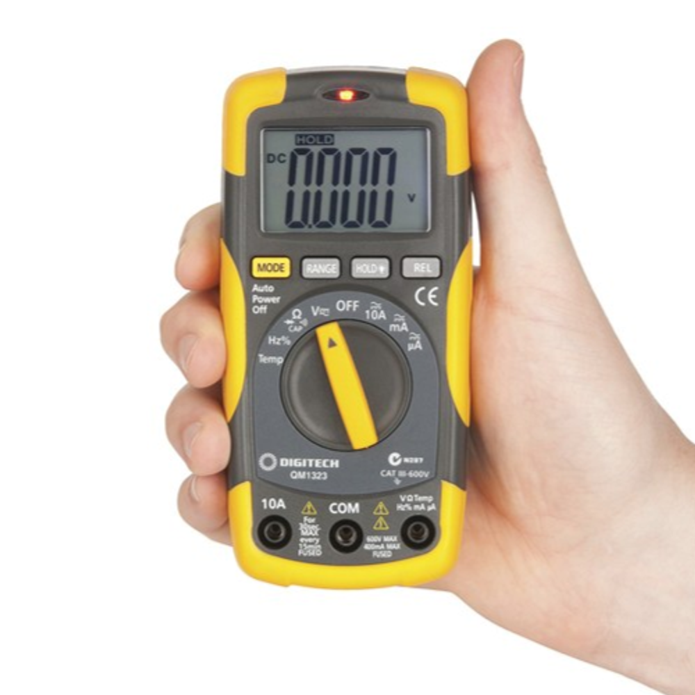 QM1323 Cat III Multimeter with Temperature