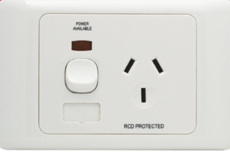 OM Series – Horizontal/Vertical Single Socket Outlets Switched 10/15 Amp 250V a.c. White - Horizontal Vertical Single Socket Outlets